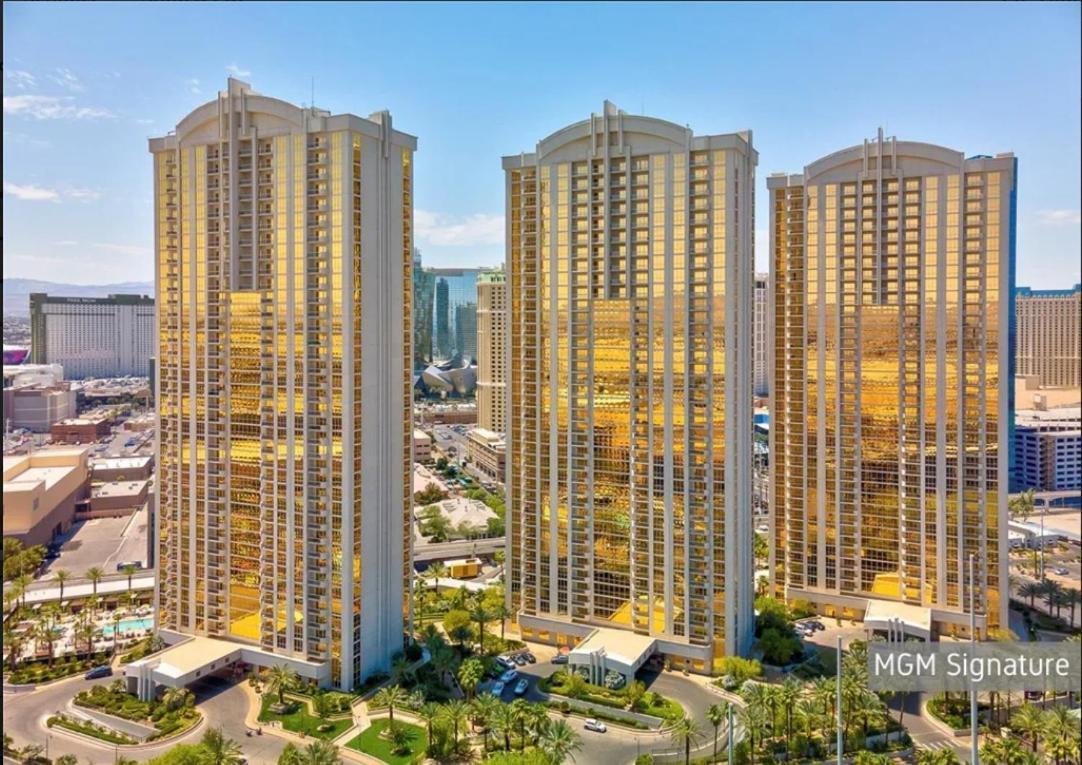 Signature Mgm Suite With Strip And Sphere View Las Vegas Zewnętrze zdjęcie