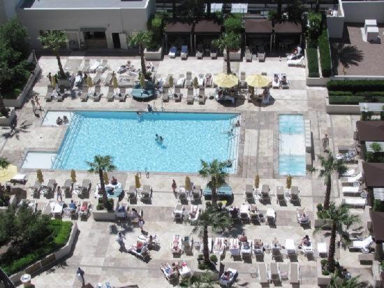 Signature Mgm Suite With Strip And Sphere View Las Vegas Zewnętrze zdjęcie